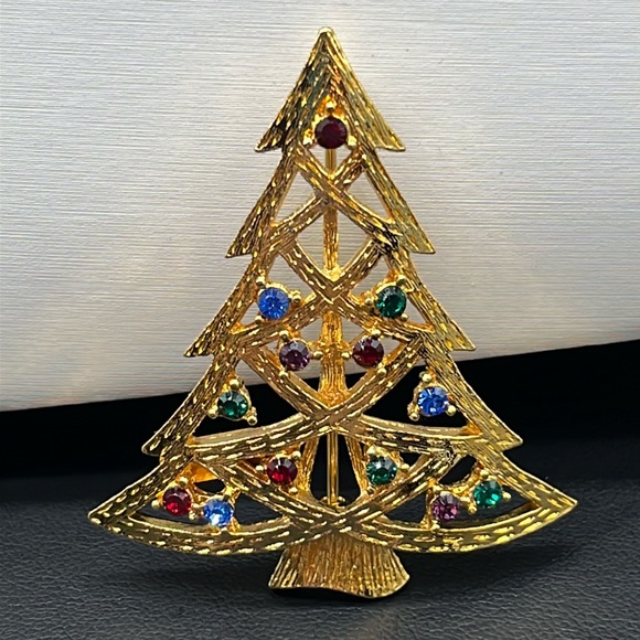 Eisenberg Ice Jewelry - Elegant Vintage Eisenberg Ice Gold Christmas Tree Brooch with Multicolor Accents